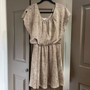 Bar III Flowy Tan and Brown Dress Size M